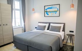 Zagreb City Vibe Apartments & Rooms